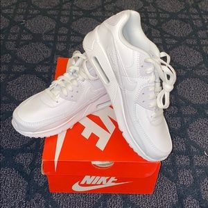 Nike Air Max 90: White/White - Non-Marking - NEW